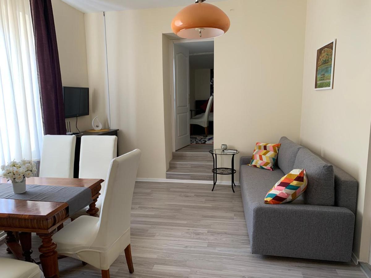 Bazsalikom Vendeghaz Sarospatak Bagian luar foto